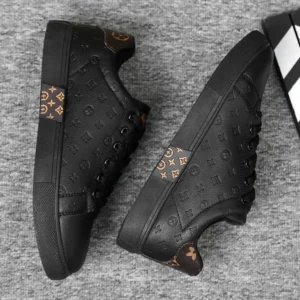 Brand Men Leather High-Top Skateboarding Shoes Men's Sneakers Male Flats Non-Slip Sport Shoes Zapatillas Hombre Mens Footwear