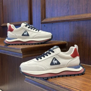 Simple atmosphere high quality versatile outdoor leisure sports new fashion lightweight breathable casual shoes